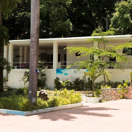 Le Grand Hotel Beck Cap-Haïtien Exterior foto