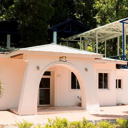 Le Grand Hotel Beck Cap-Haïtien Exterior foto